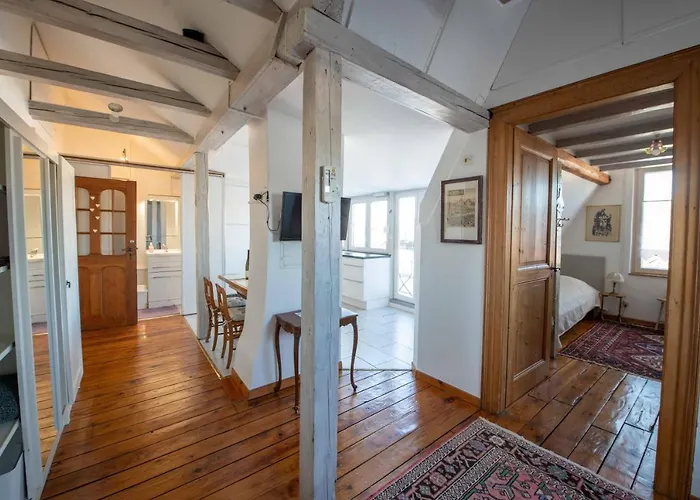 Au-dessus Du Jardin Climatise *