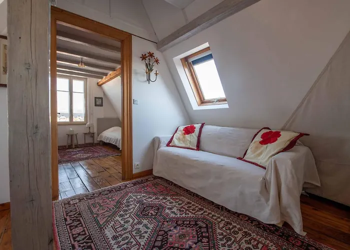 Au-dessus Du Jardin Climatise