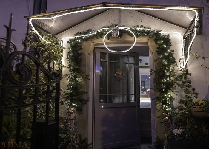 Au-dessus Du Jardin Climatise