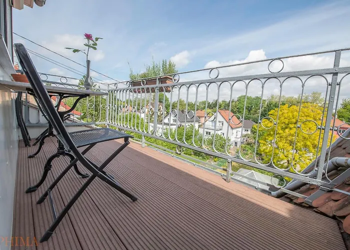 Apartment Au-dessus Du Jardin Climatise